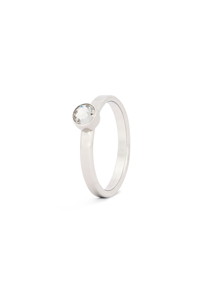 April diamant staal