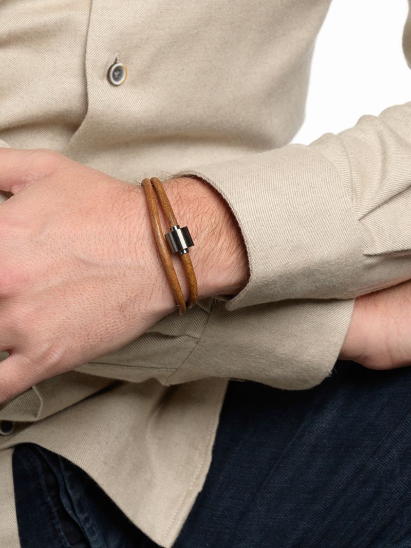 Glad leder cognac